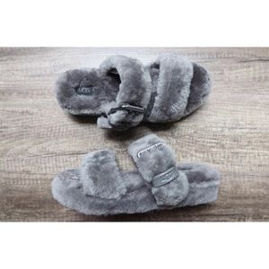 NWOT UGG Sheepskin Fur Slipper Sandals Size 7